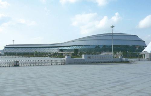 泉州市海峽體育中心